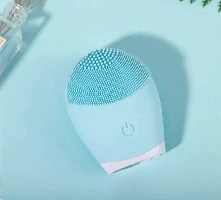 Ultrasonic silicone facial cleansing brush for deep skin care.